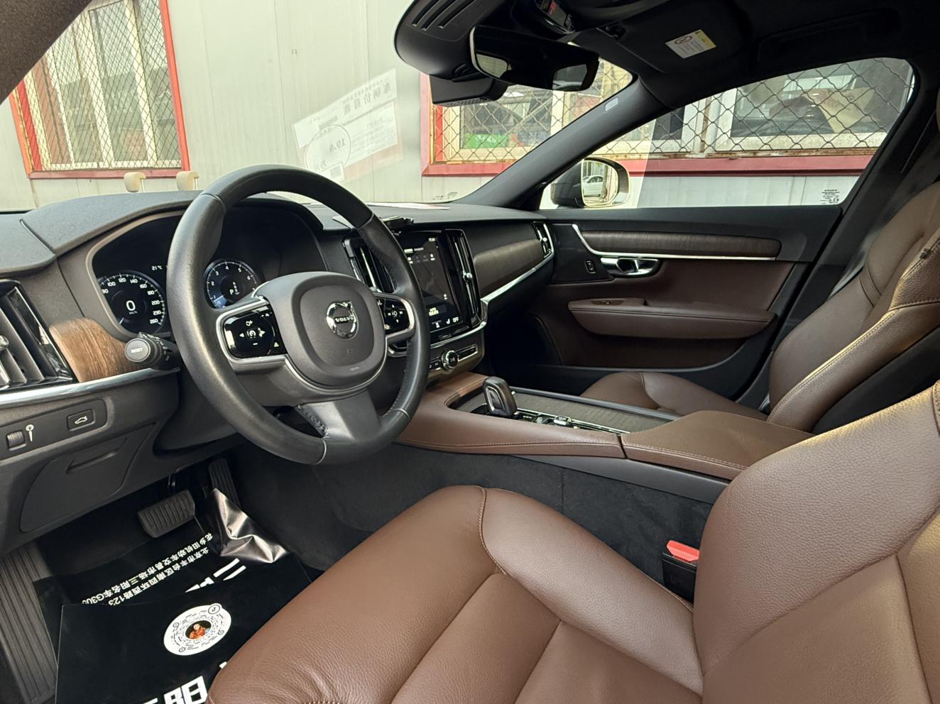 Volvo V90 2021 thumb 6
