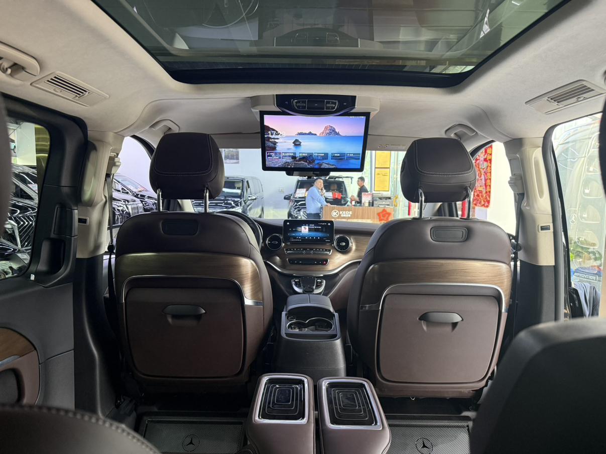 Mercedes-Benz V-Класс 2022 thumb 3