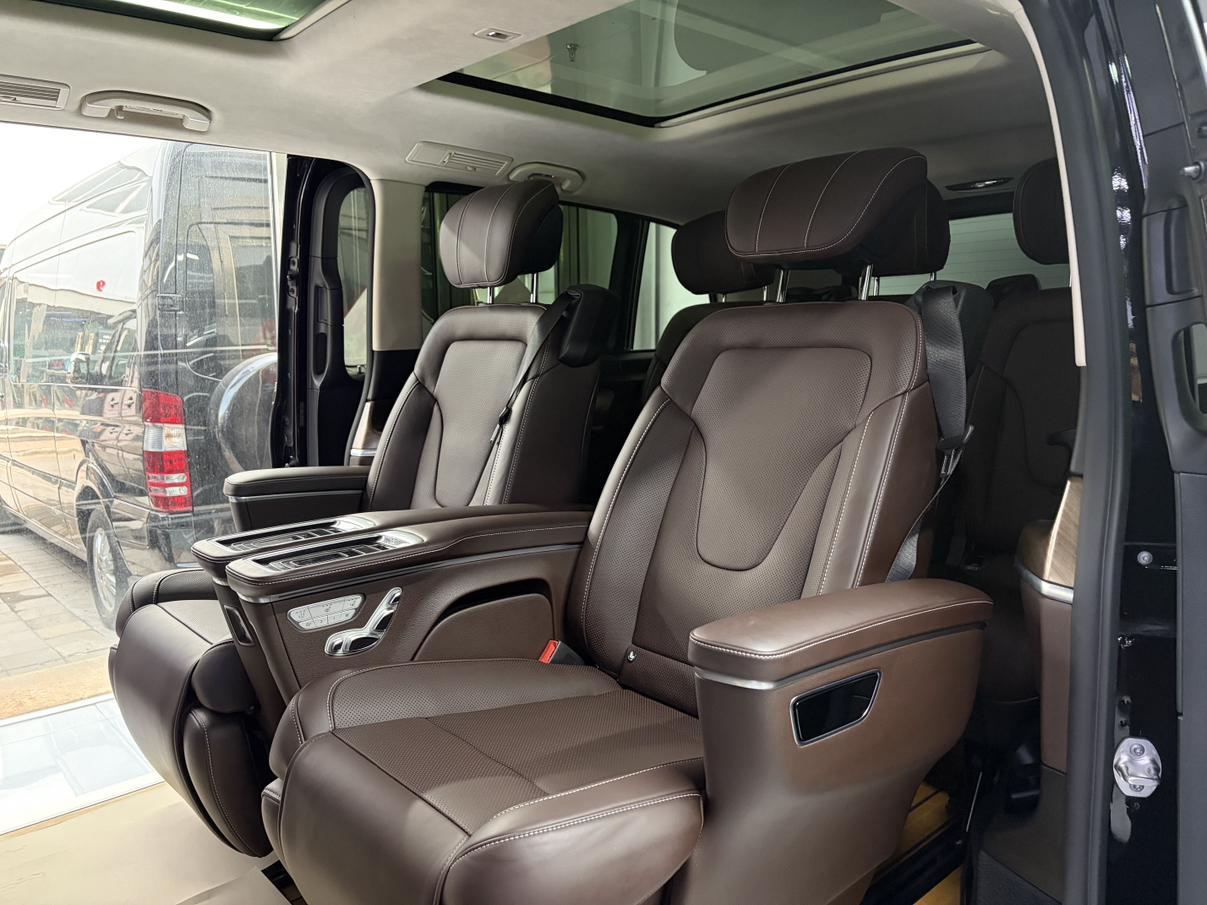 Mercedes-Benz V-Класс 2022 thumb 8