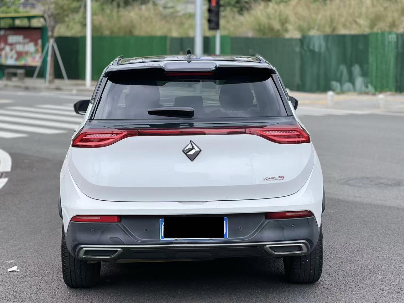 Baojun RS-5 2019 thumb 2