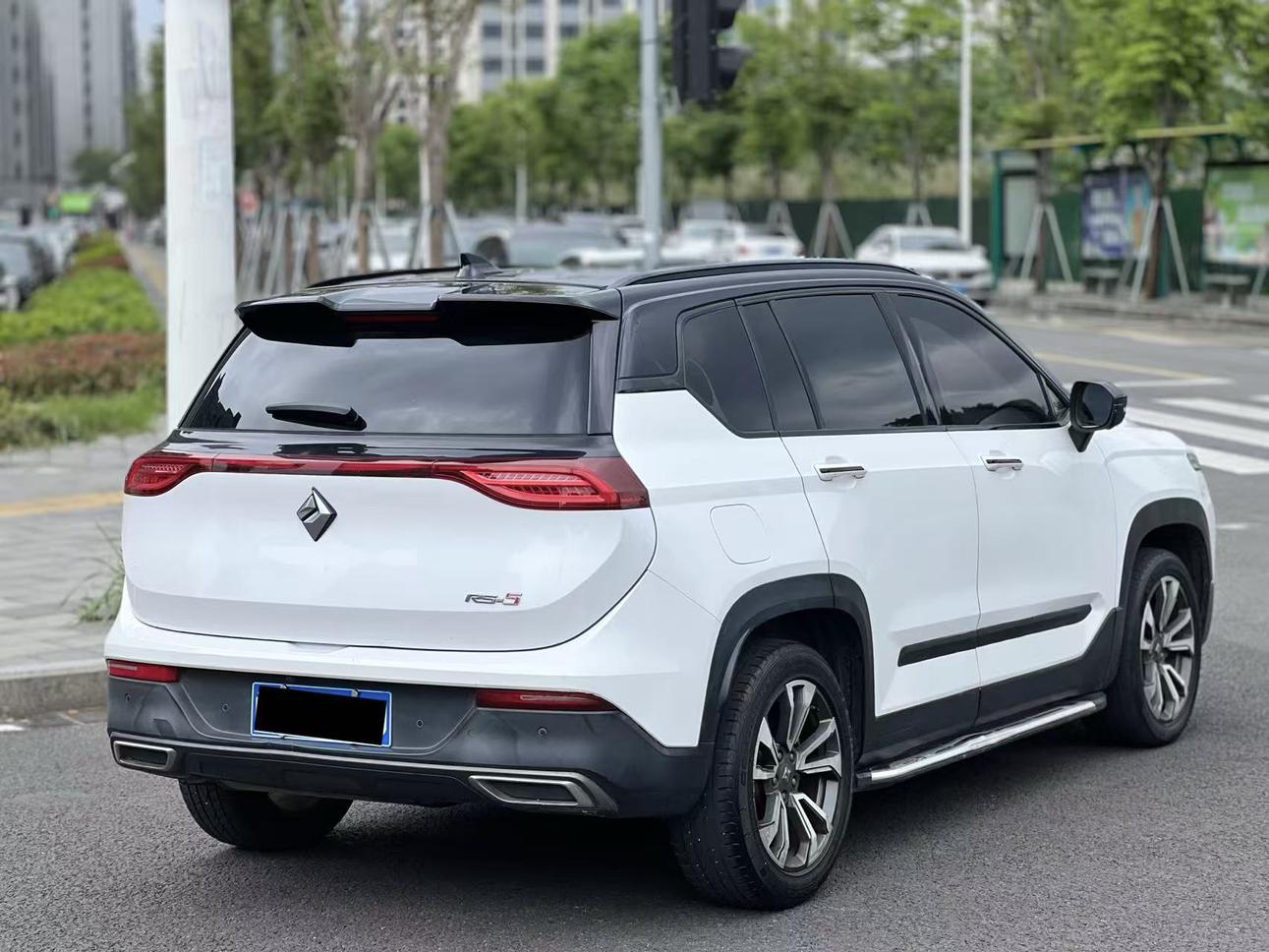 Baojun RS-5 2019 thumb 3