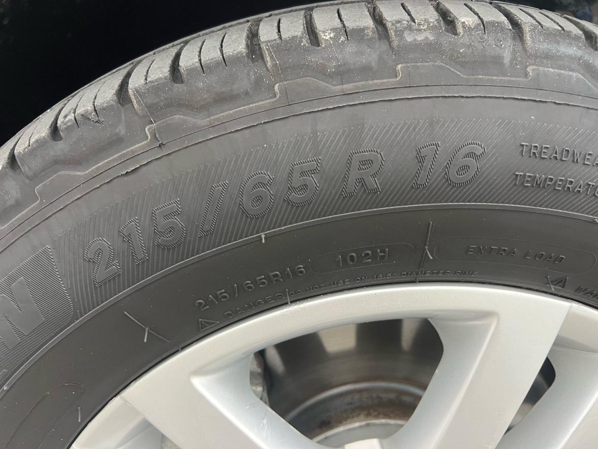 Volkswagen Tiguan 2013 thumb 6
