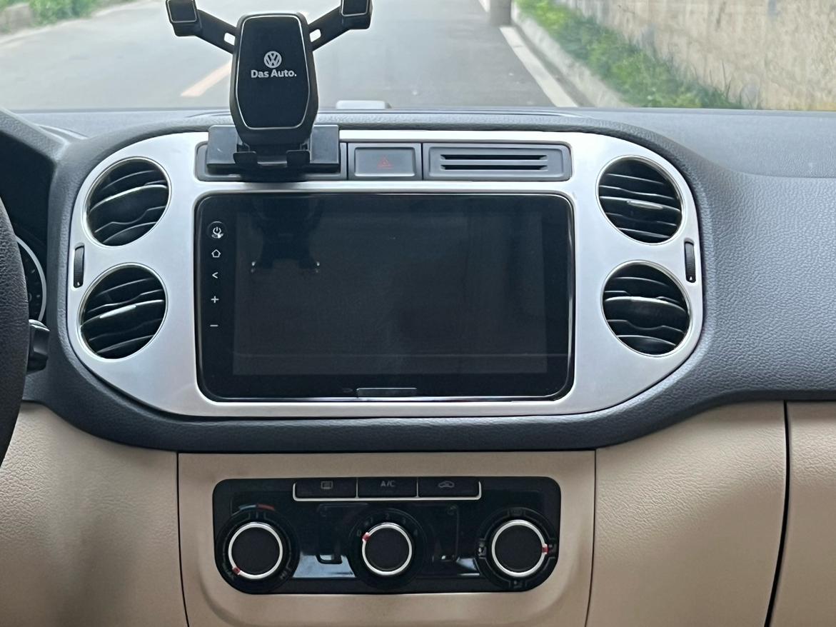 Volkswagen Tiguan 2013 thumb 7
