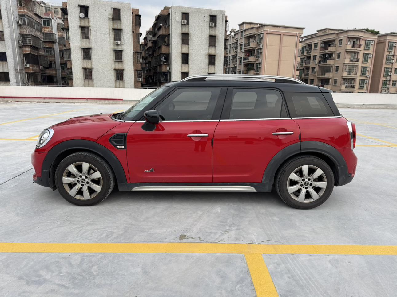 Mini Countryman 2019 thumb 2