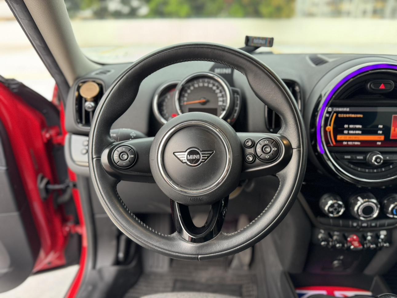 Mini Countryman 2019 thumb 9