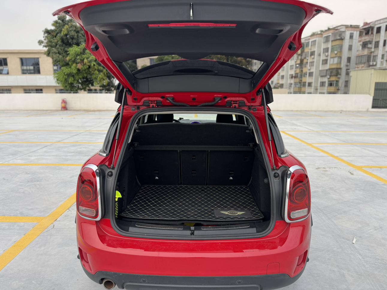 Mini Countryman 2019 thumb 12