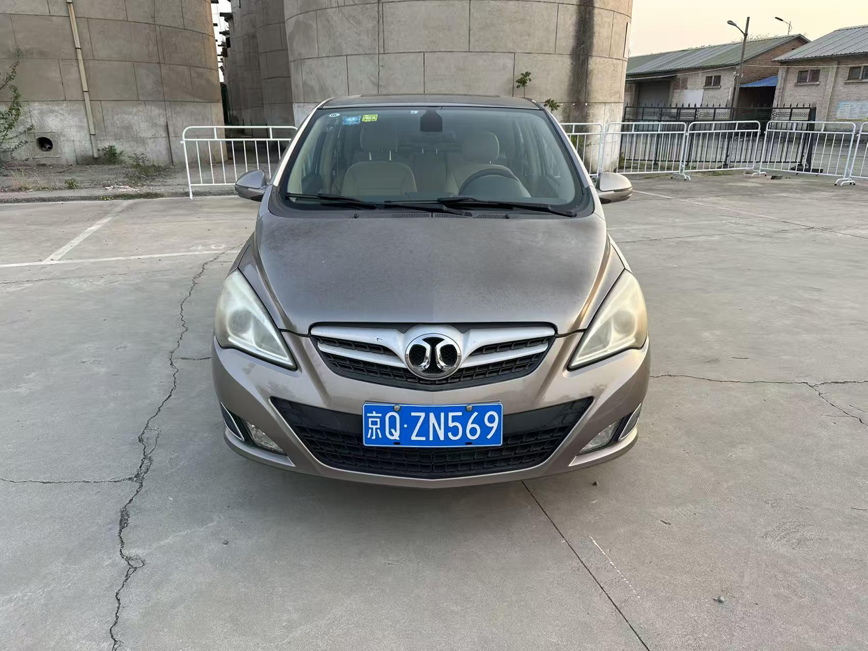 BAIC Xi Lie E 2013 thumb 10