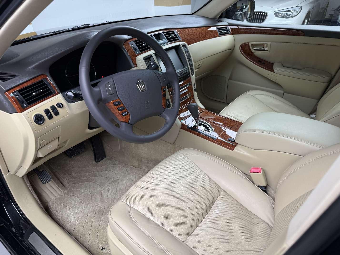 Toyota Crown 2009 thumb 11