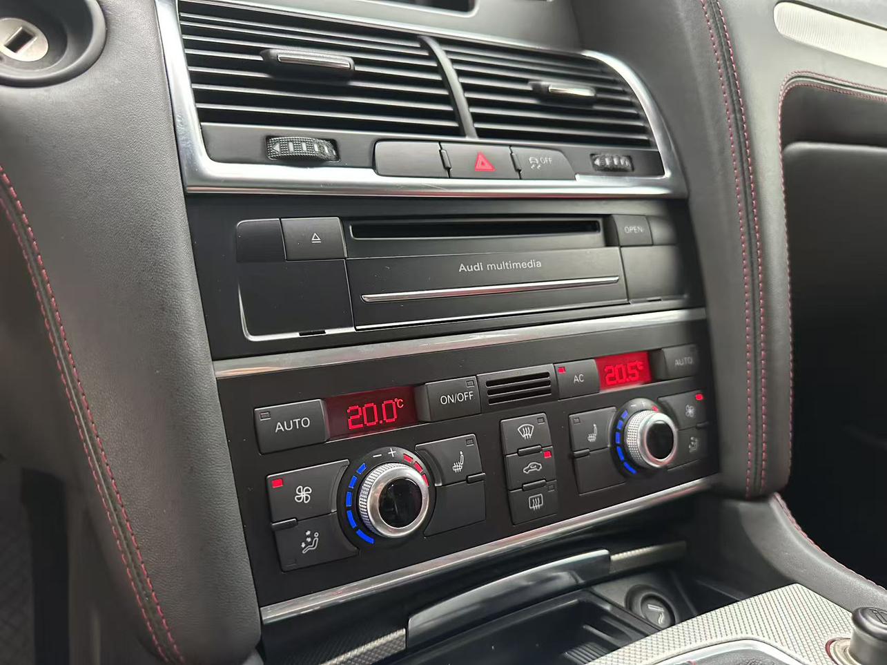 Audi Q7 2012 thumb 12