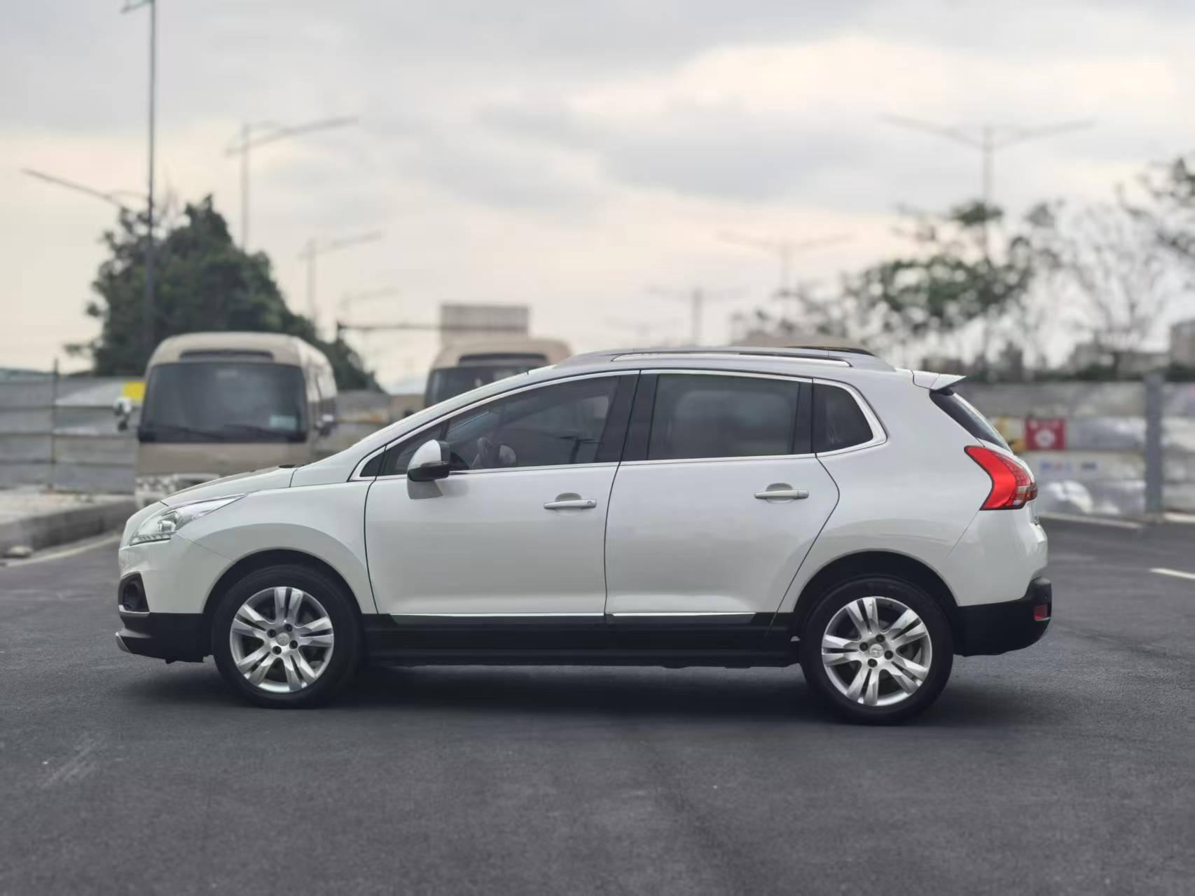 Peugeot 3008 2015 thumb 2