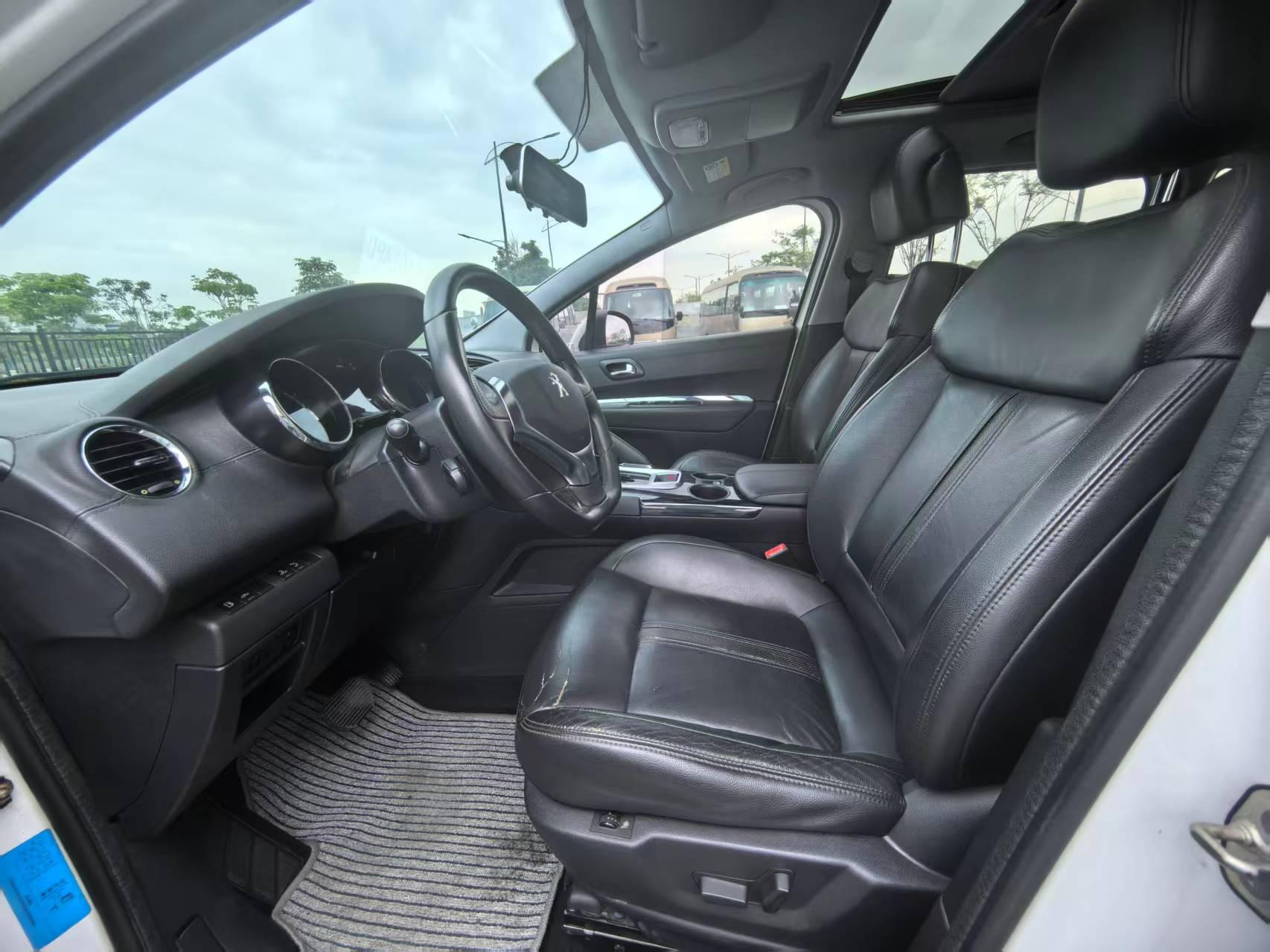 Peugeot 3008 2015 thumb 8