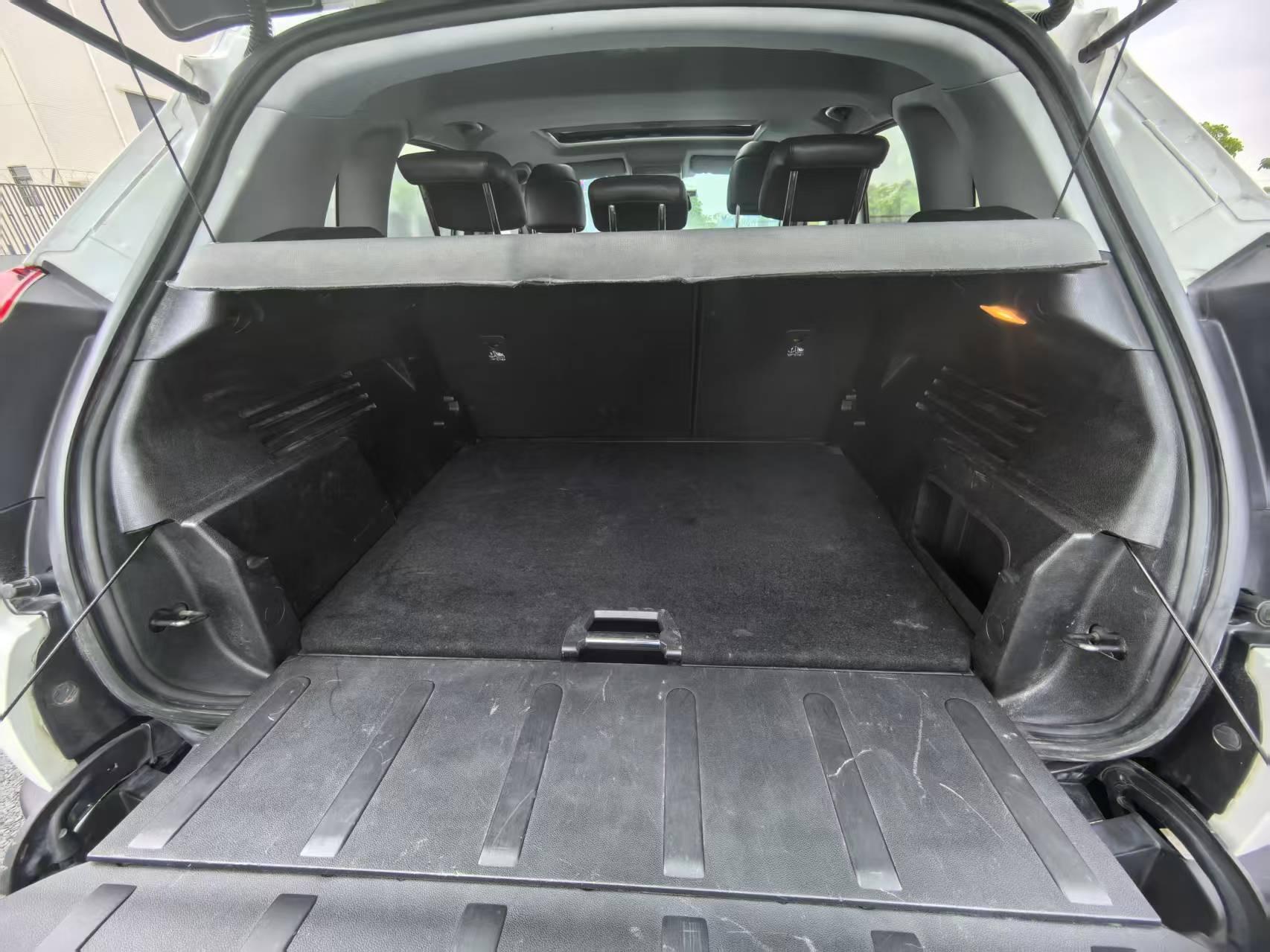 Peugeot 3008 2015 thumb 11