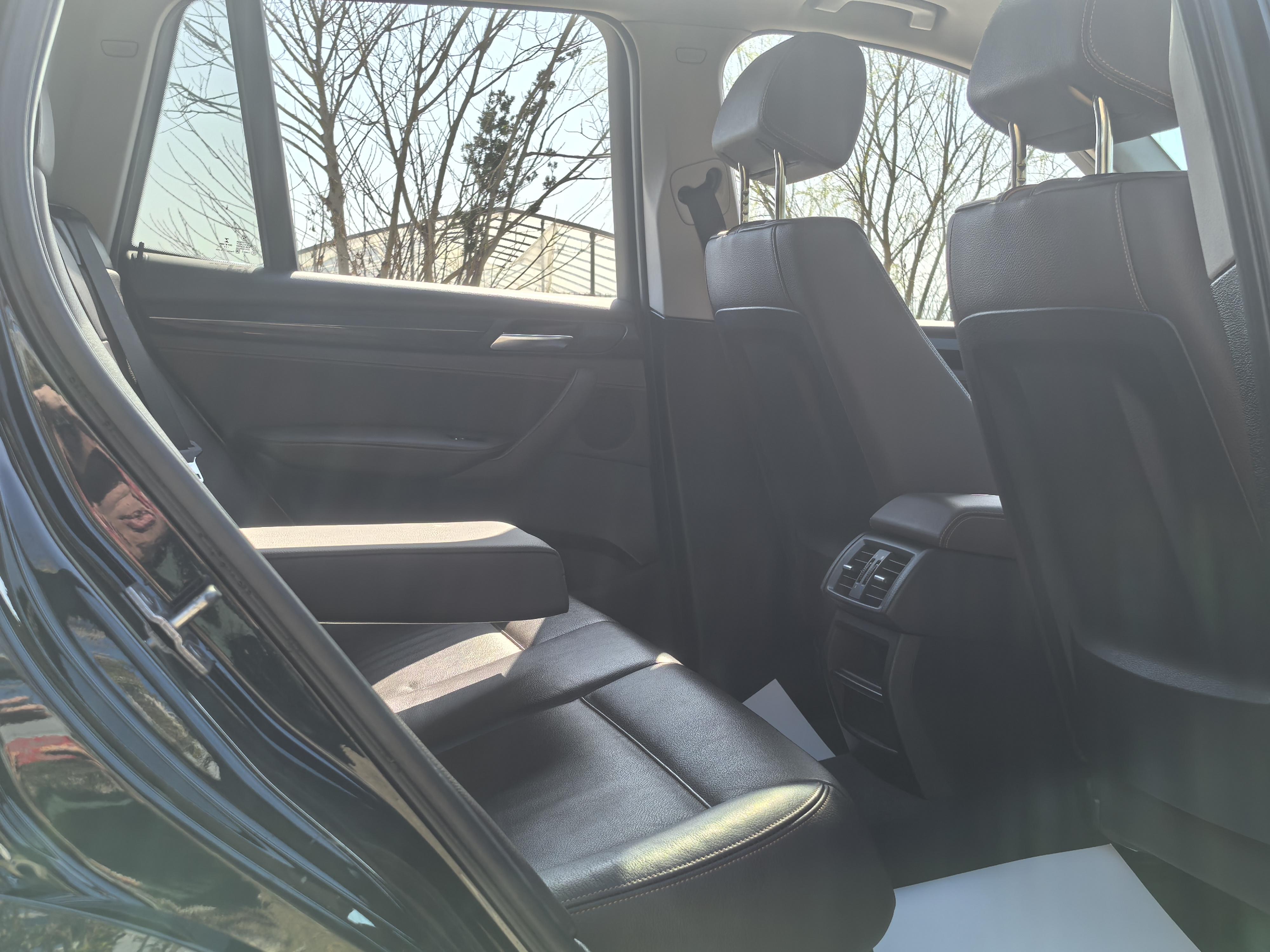BMW X3 2016 thumb 9