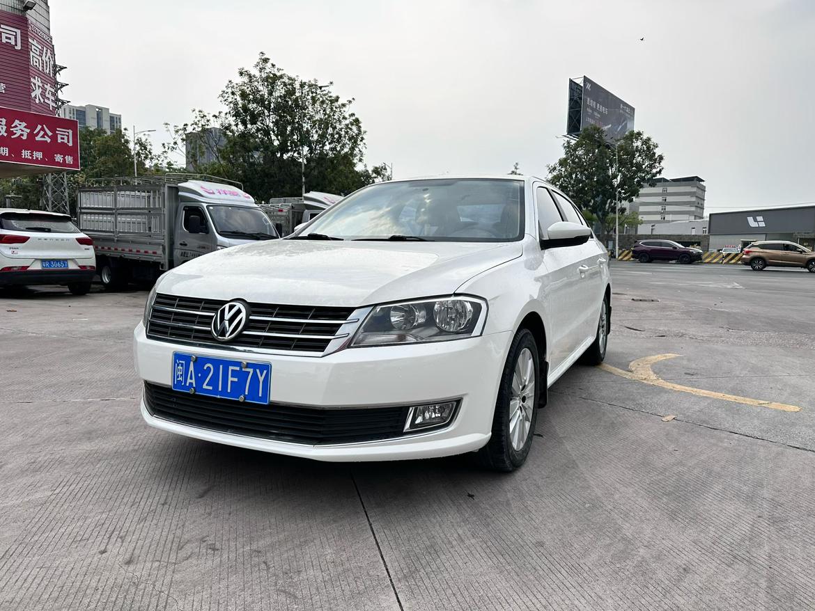 Volkswagen Lavida XR 2014 thumb 8