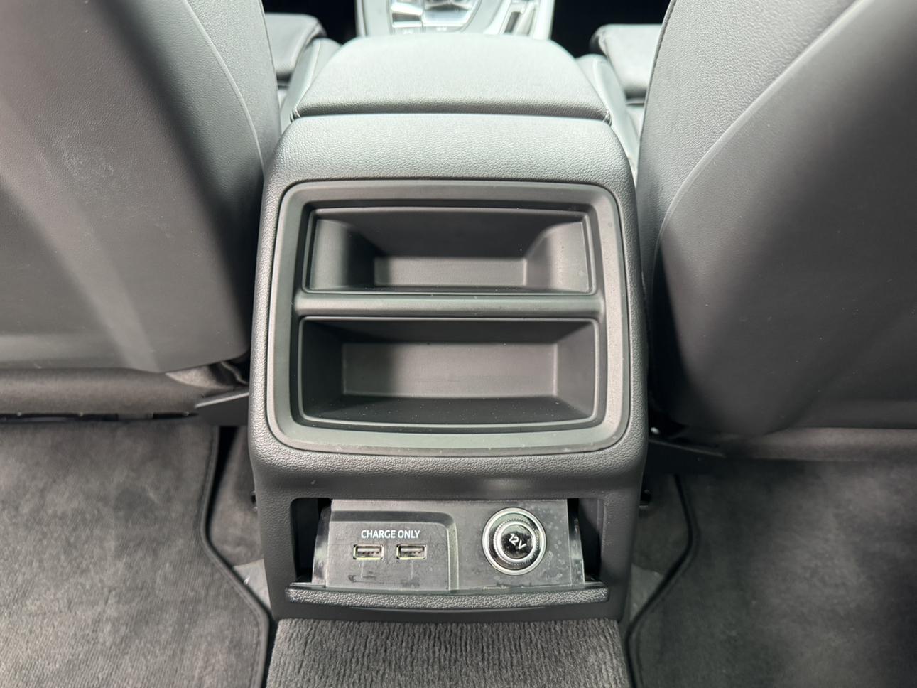 Audi A4 2020 thumb 9