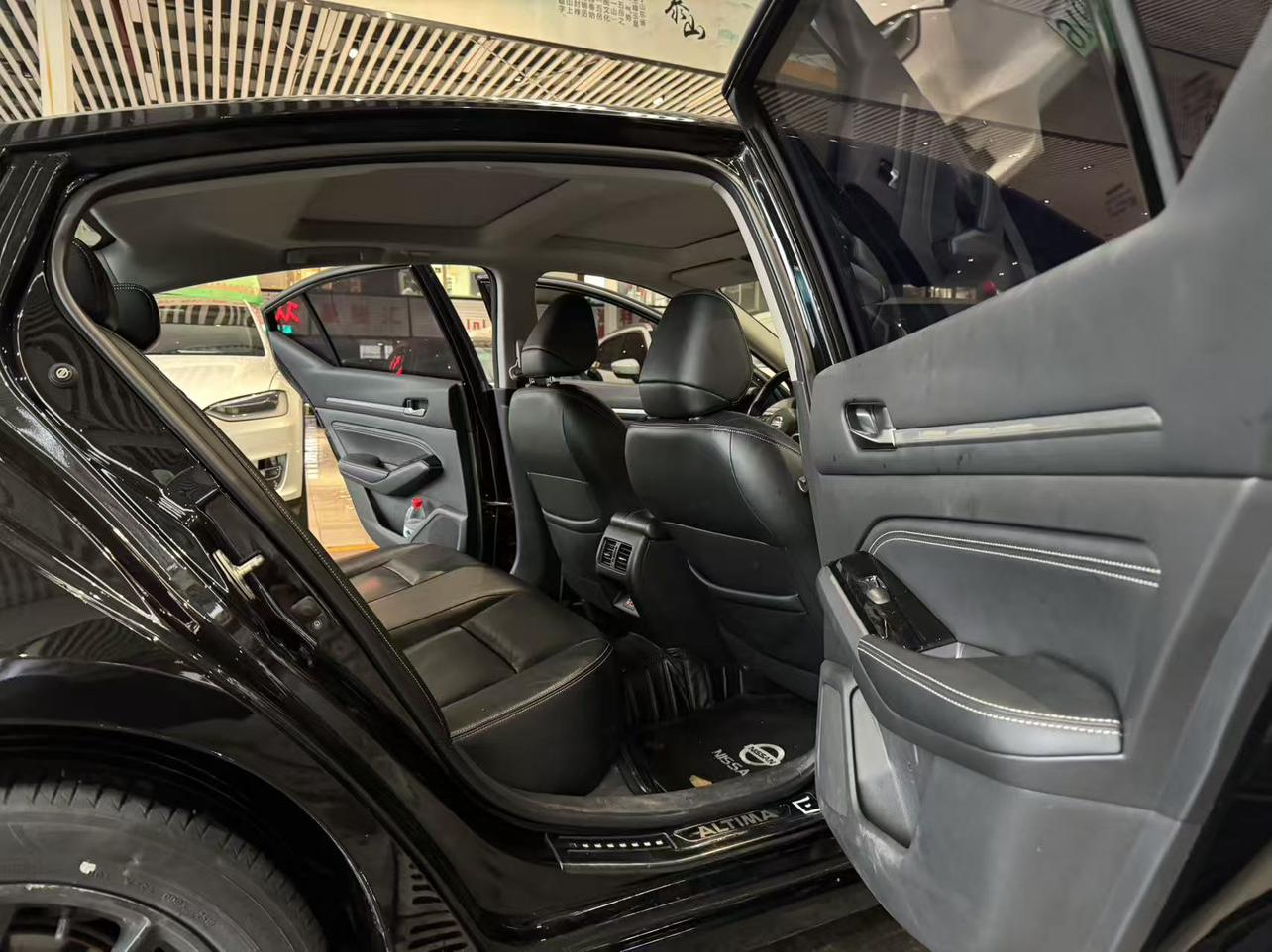 Nissan Altima 2020 thumb 5