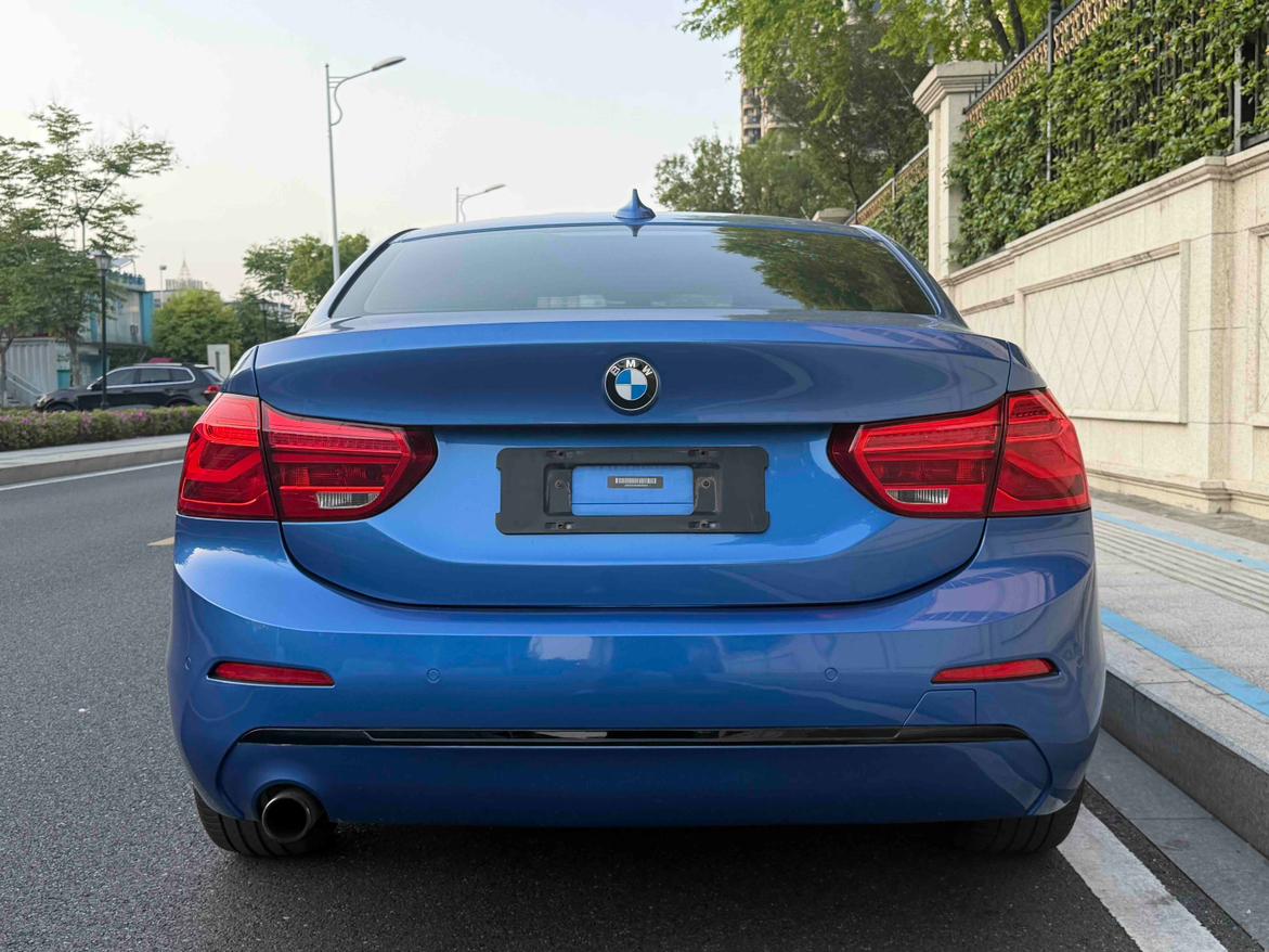 BMW 1 серии 2018 thumb 2