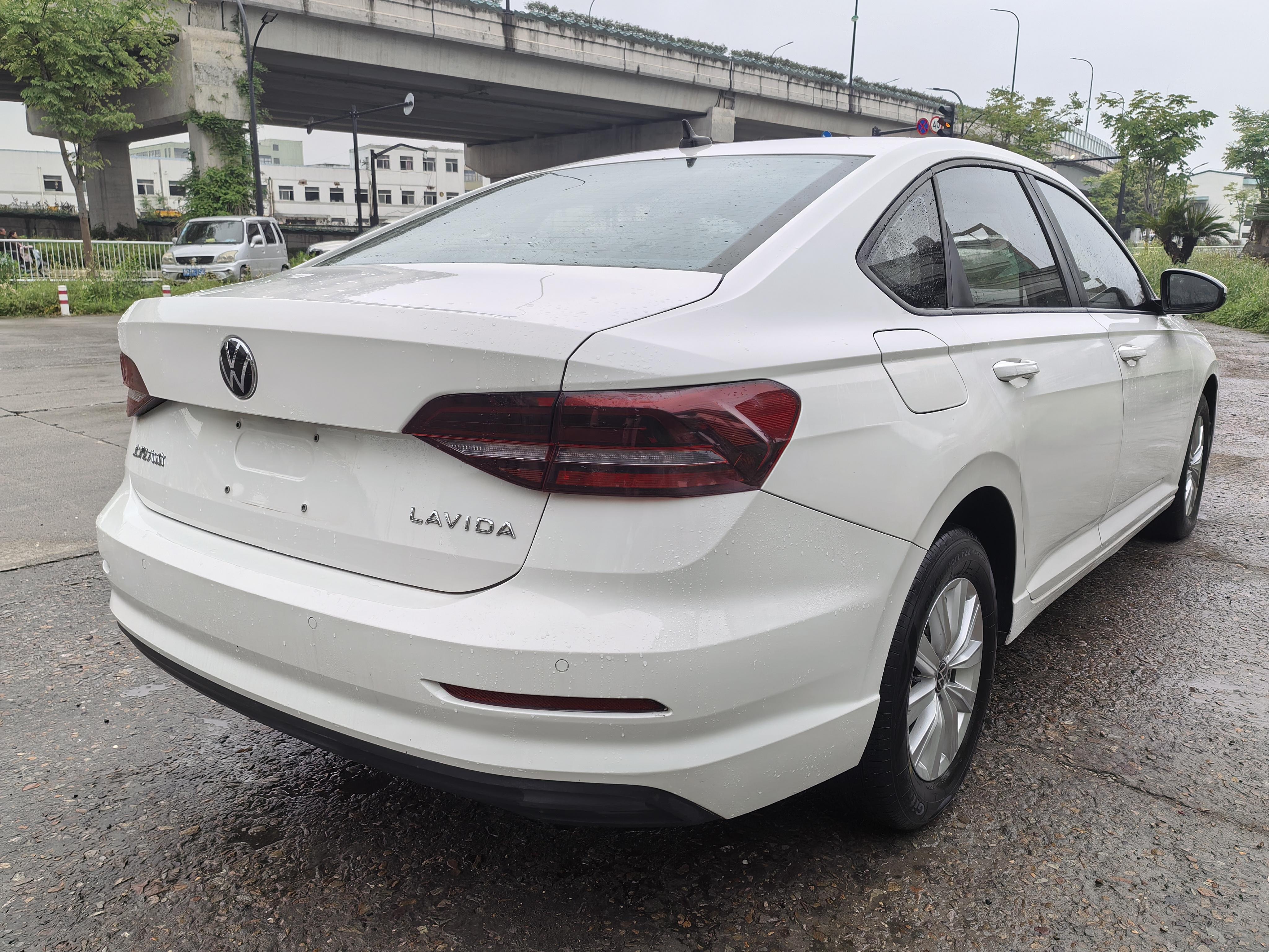 Volkswagen Lavida XR 2021 thumb 4