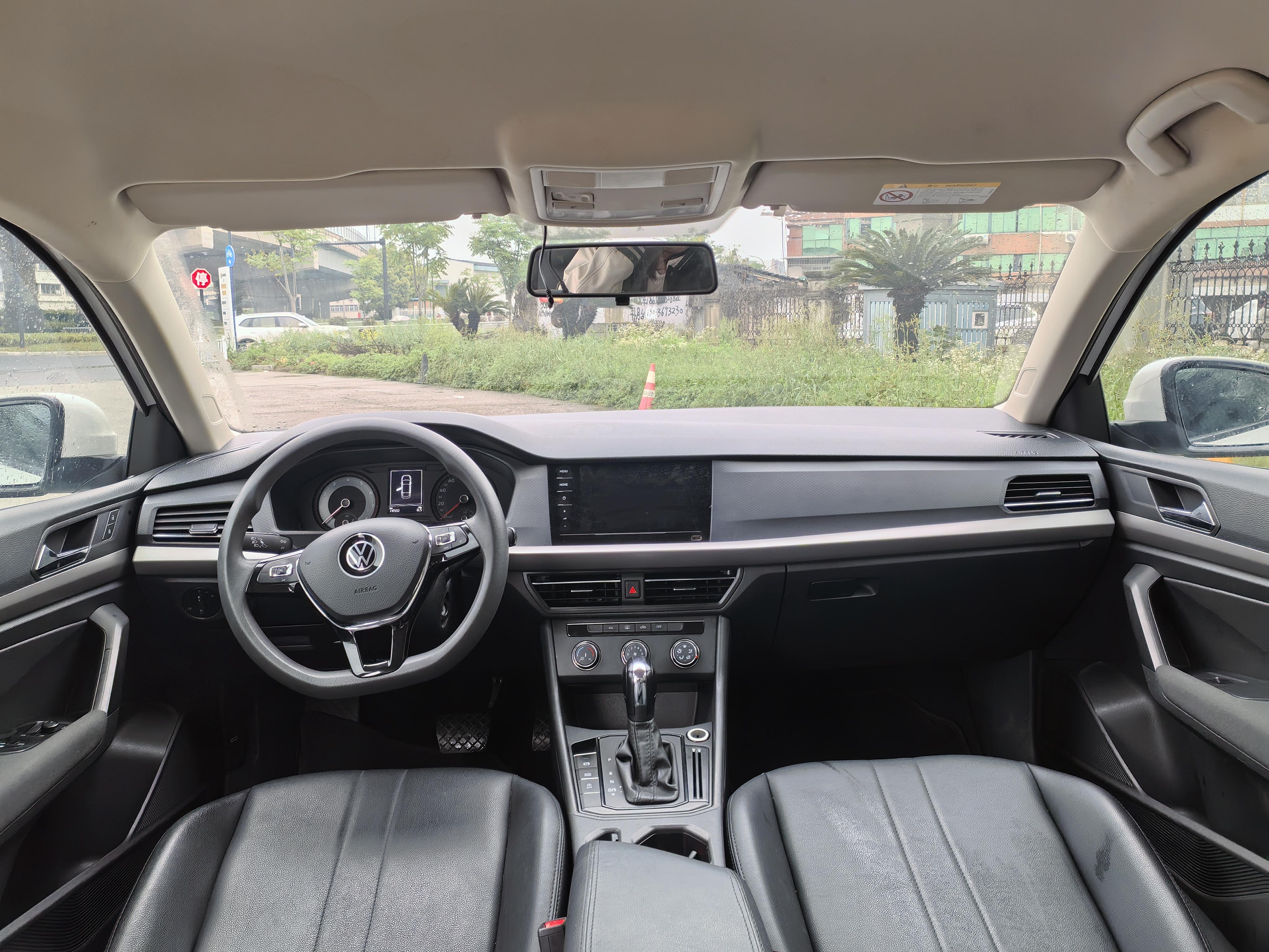 Volkswagen Lavida XR 2021 thumb 5