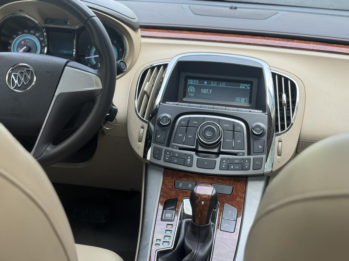 Buick LaCrosse 2012 thumb 6