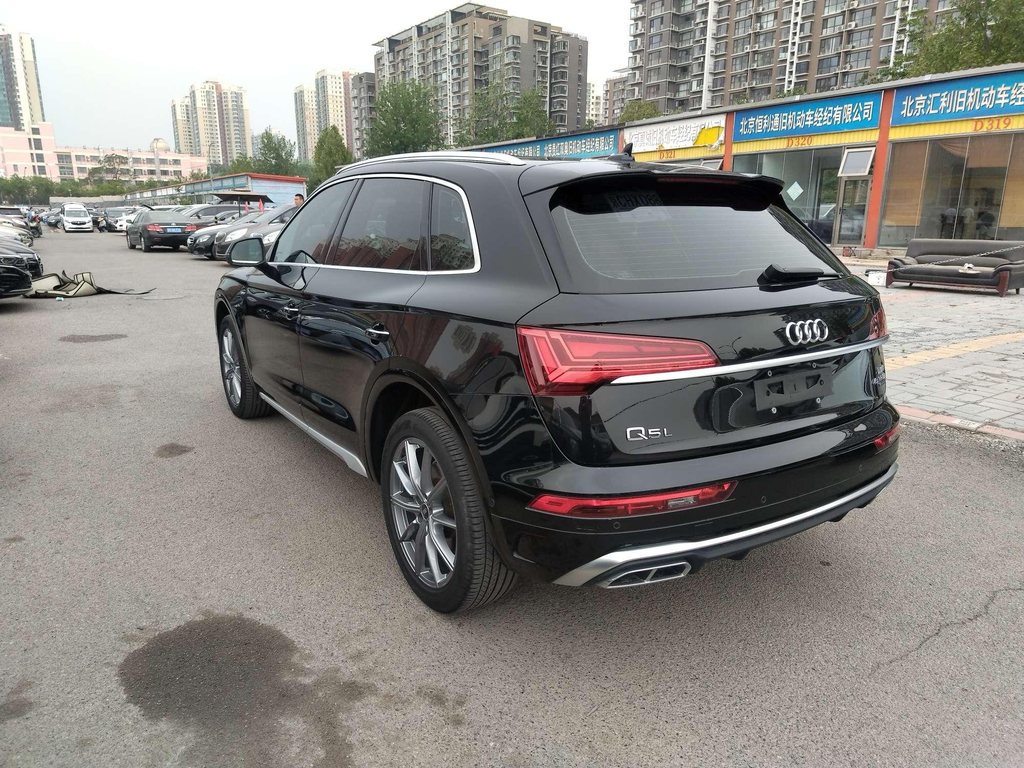 Audi Q5 2022 thumb 2