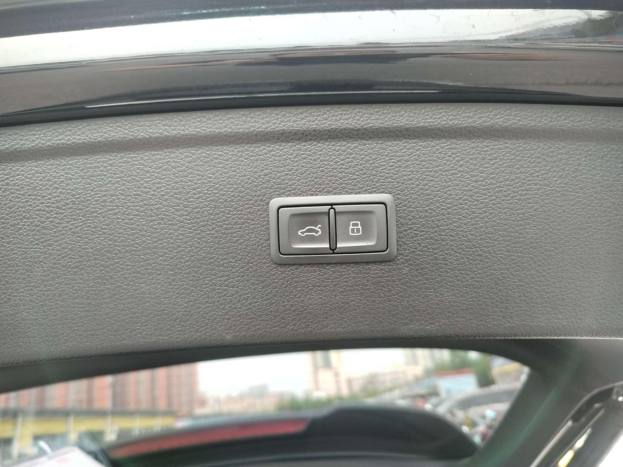 Audi Q5 2022 thumb 5