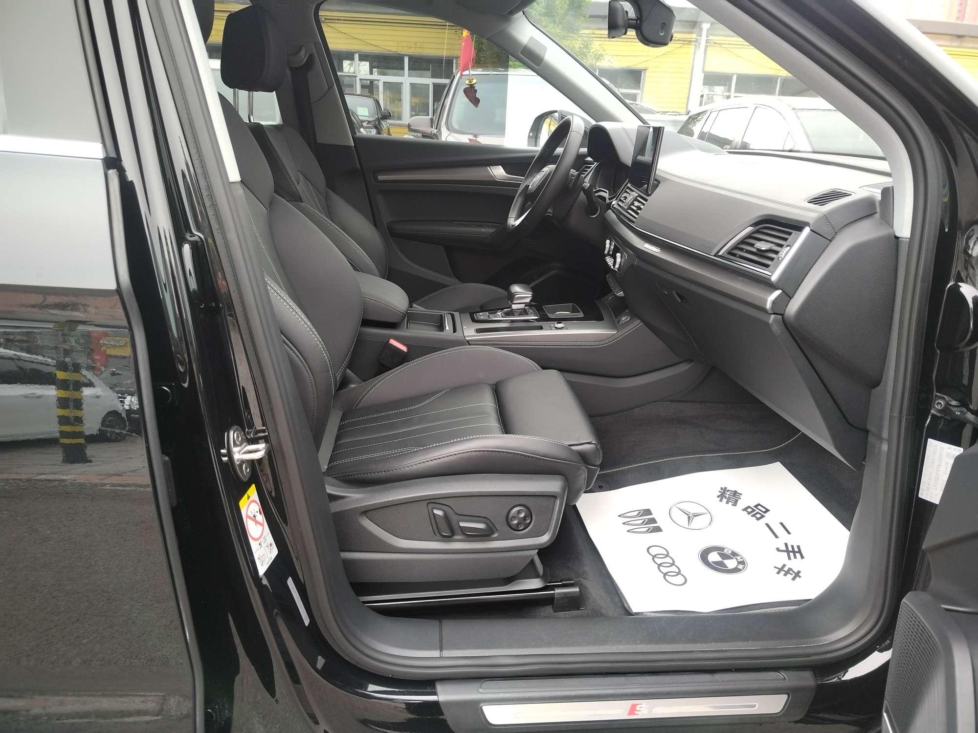 Audi Q5 2022 thumb 6