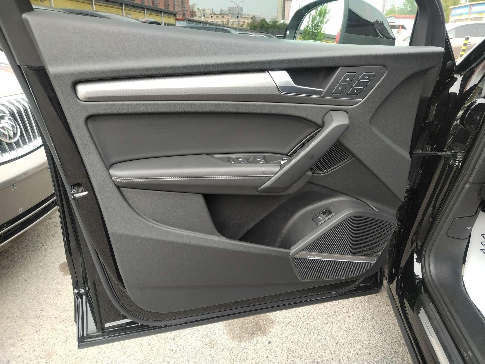 Audi Q5 2022 thumb 7
