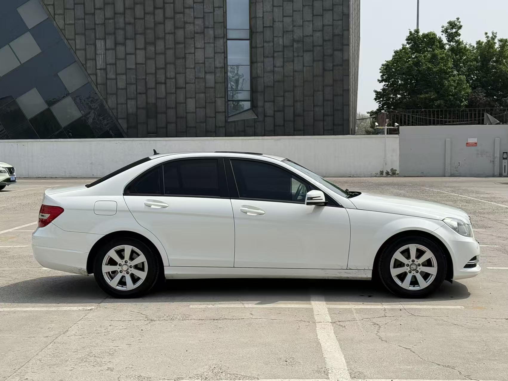 Mercedes-Benz C-Класс 2013 thumb 4