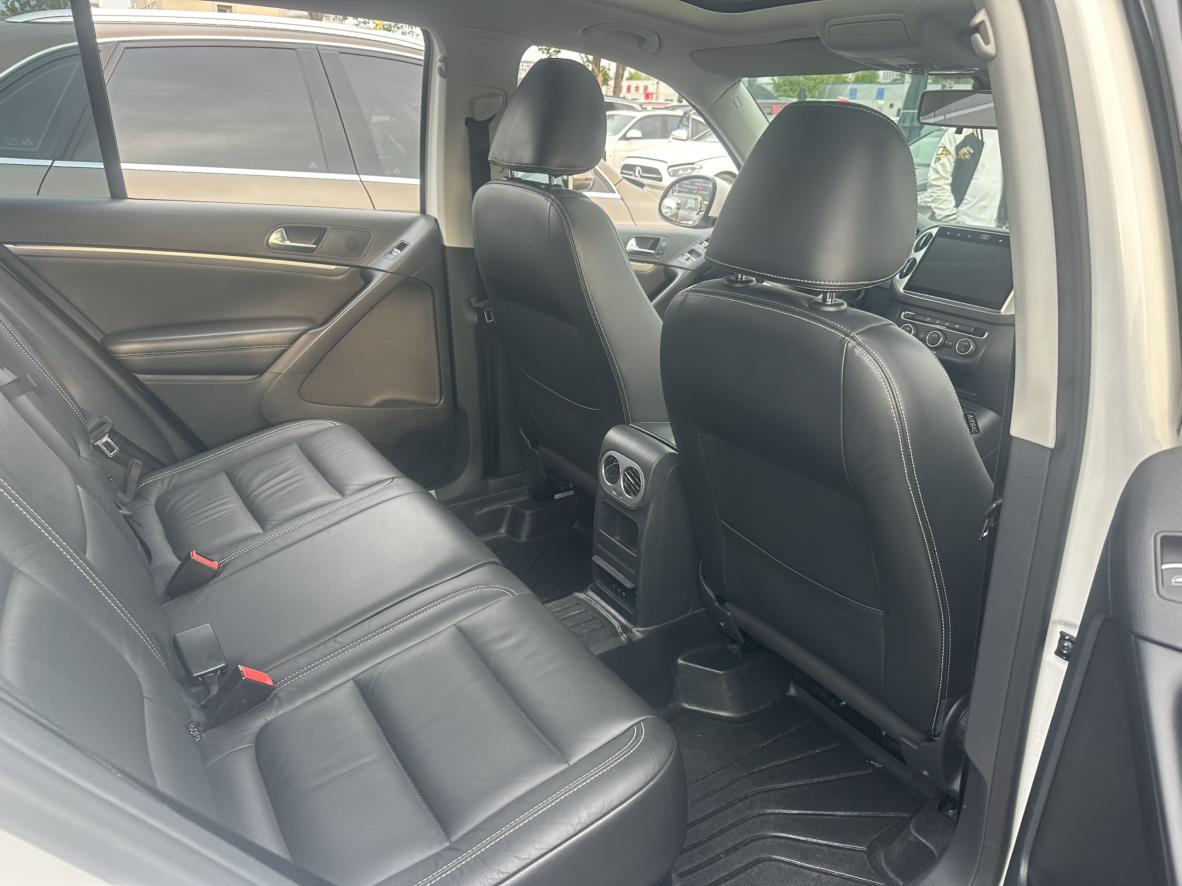 Volkswagen Tiguan 2017 thumb 12