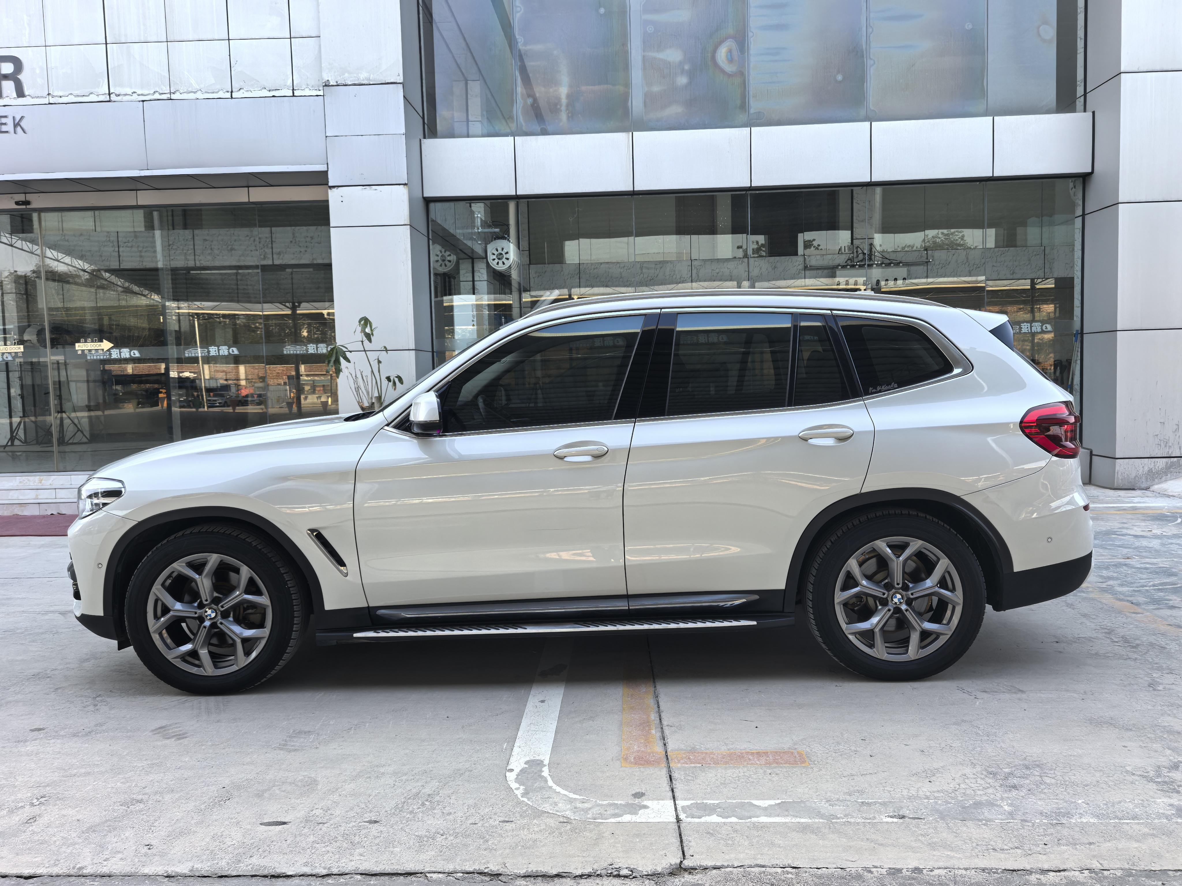 BMW X3 2021 thumb 2