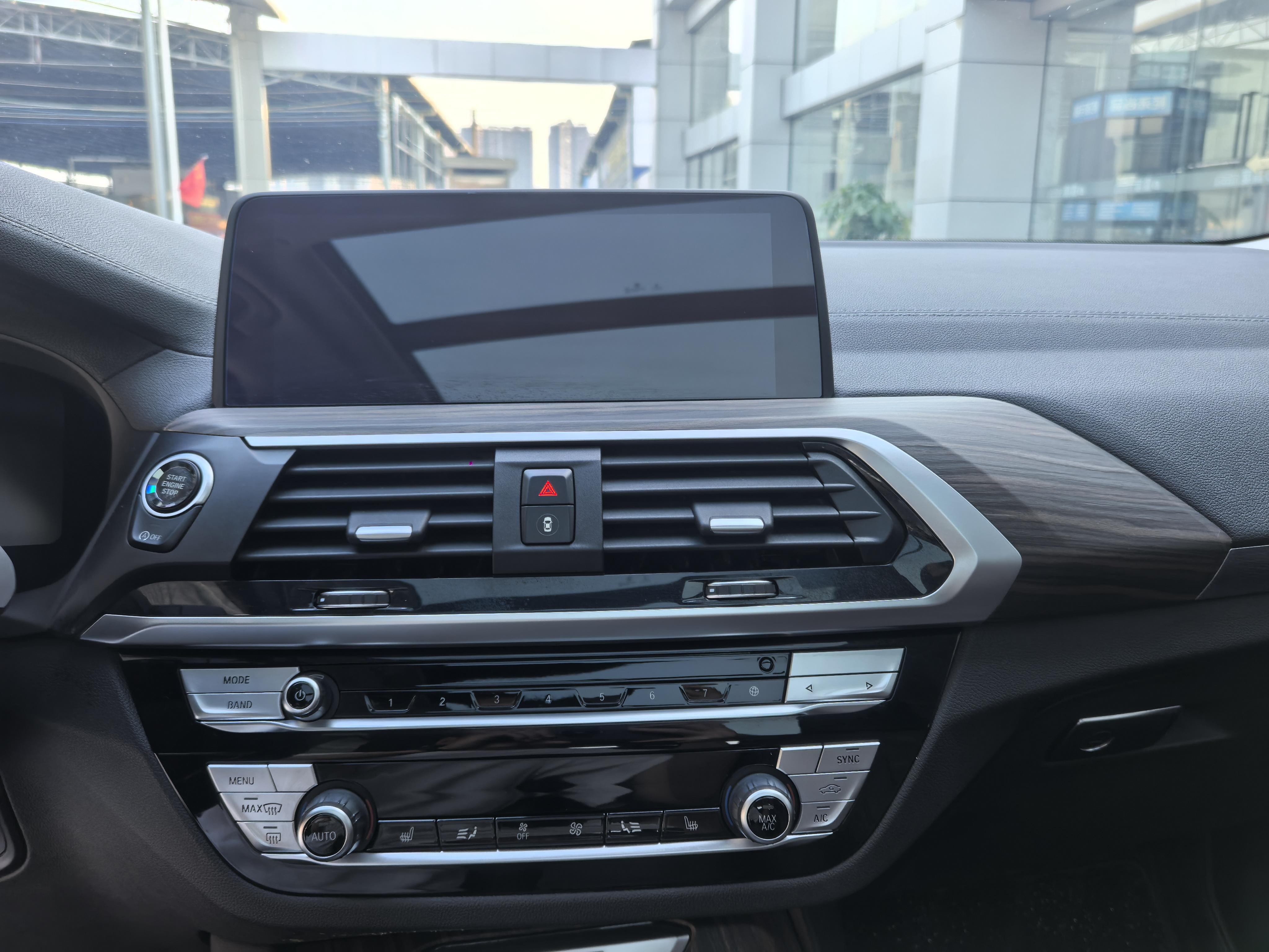 BMW X3 2021 thumb 8
