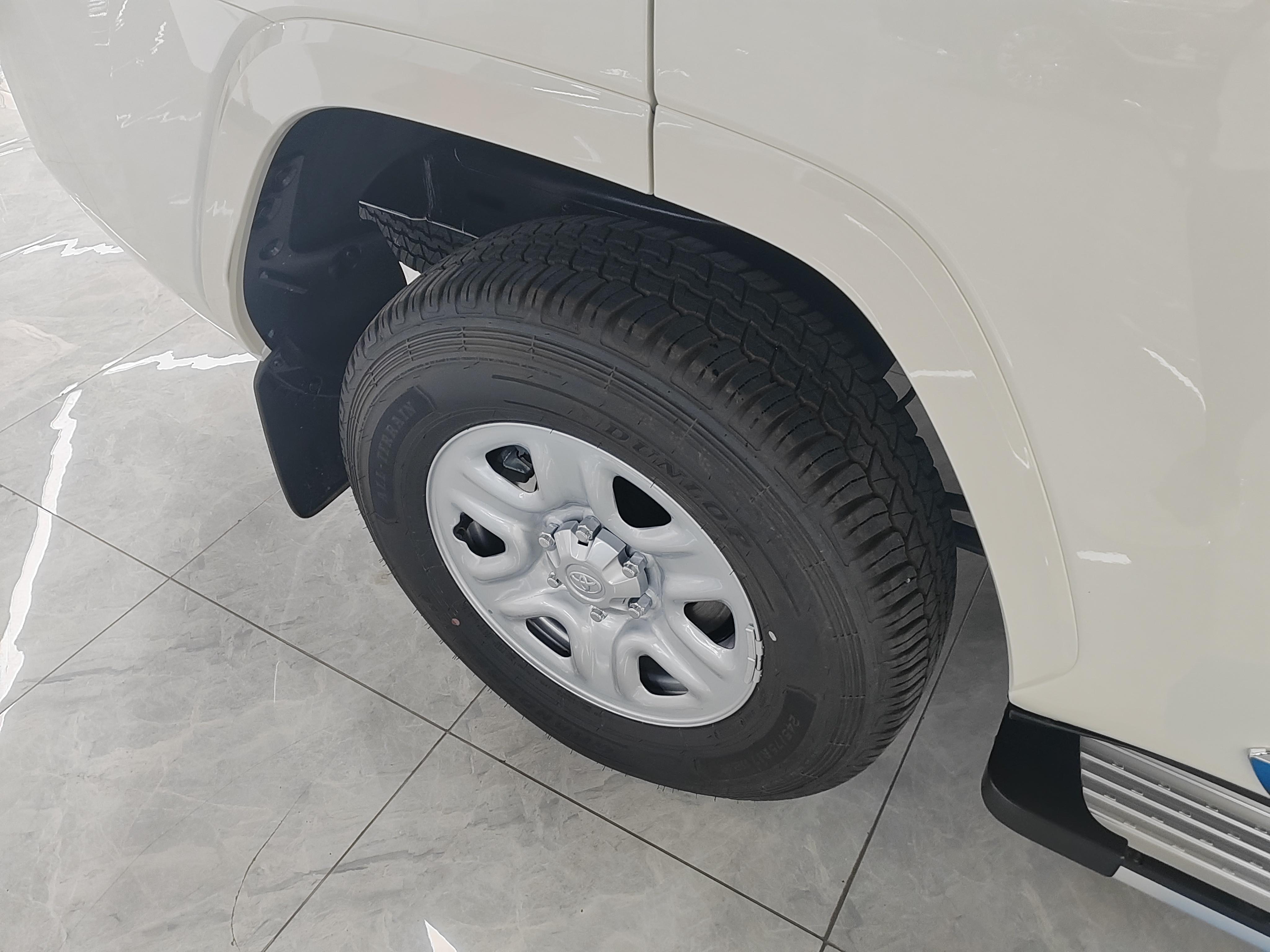 Toyota Land Cruiser 2026 thumb 6