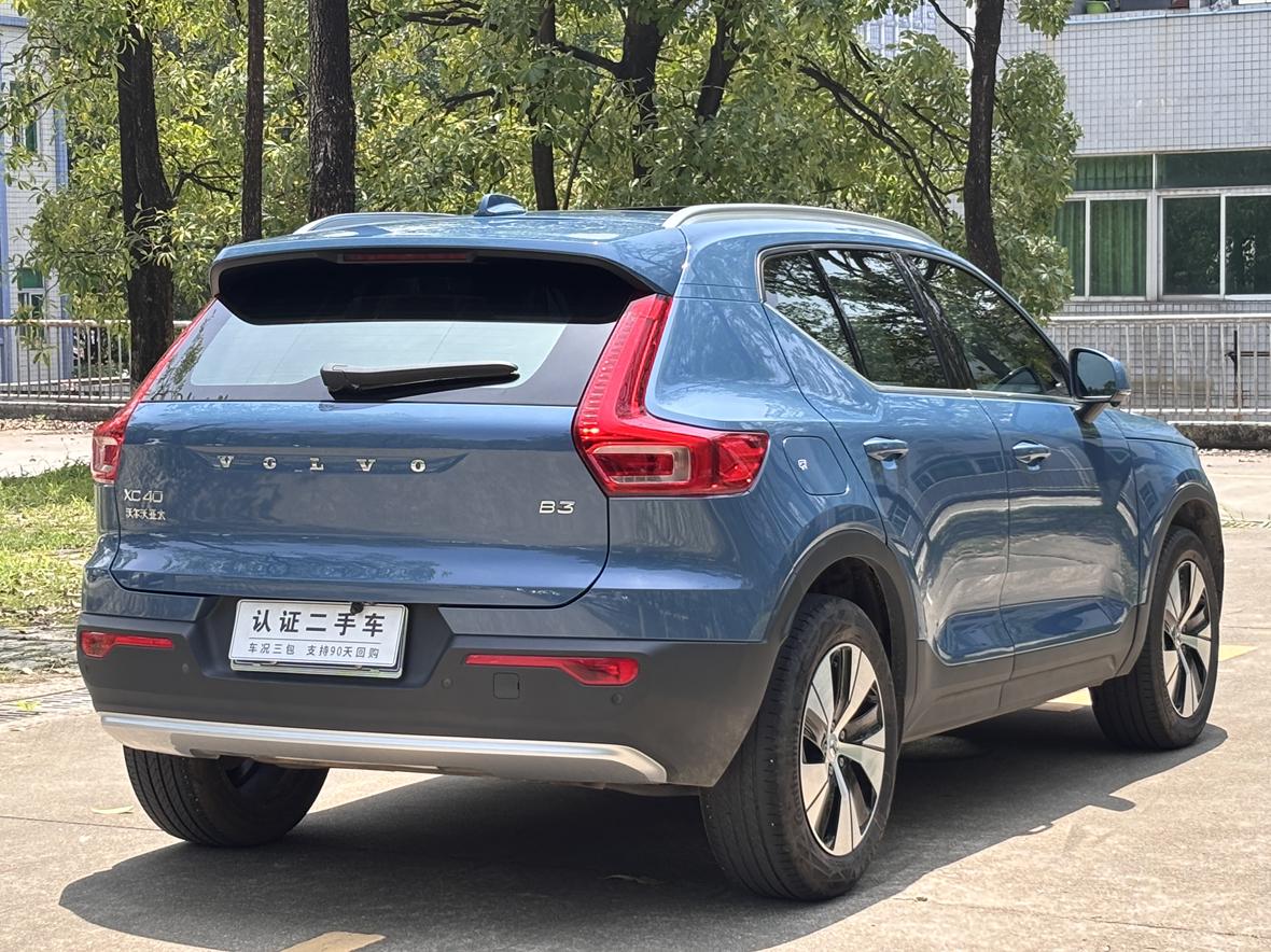 Volvo XC40 2023 thumb 5