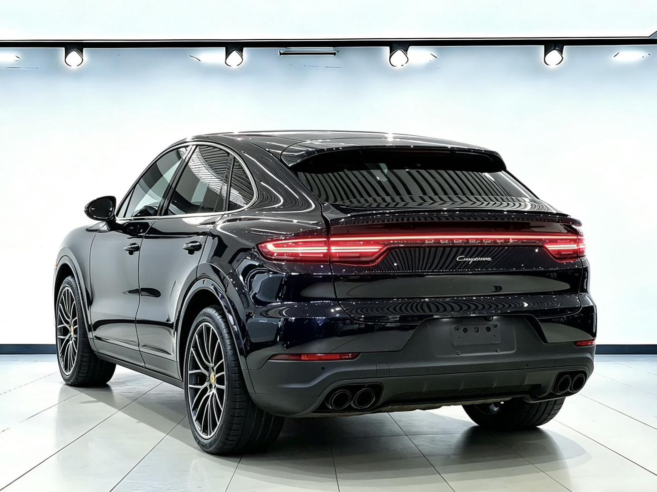 Porsche Cayenne 2023 thumb 2