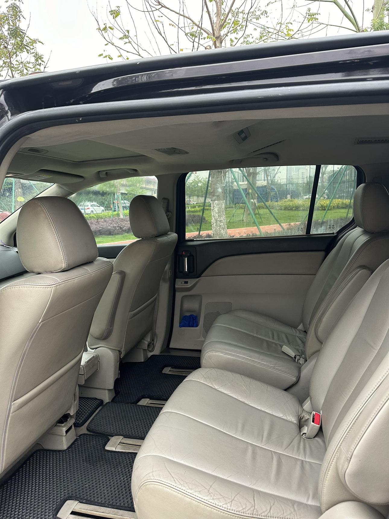 Mazda MPV 2011 thumb 7