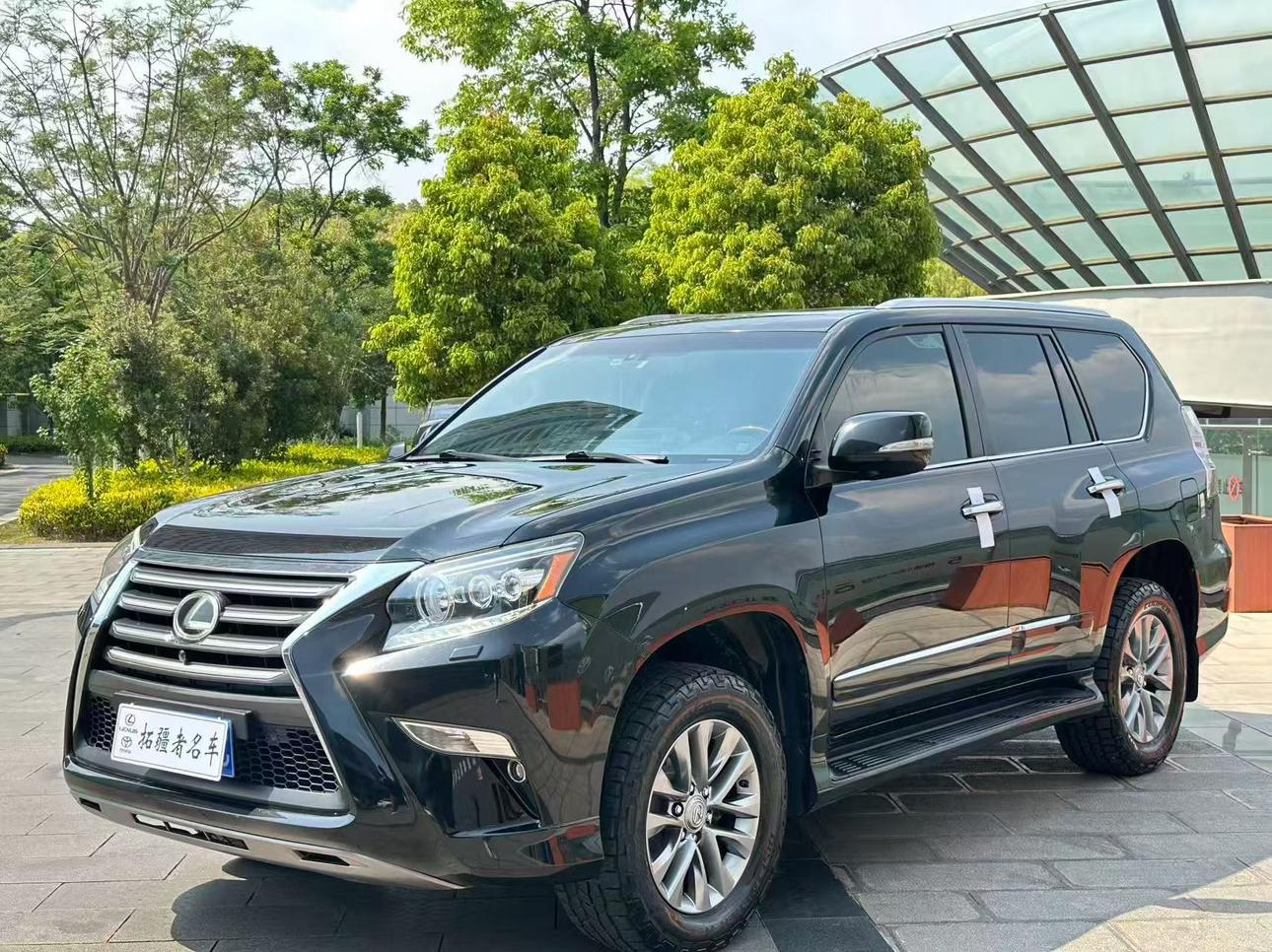 Lexus GX 2014 thumb 8
