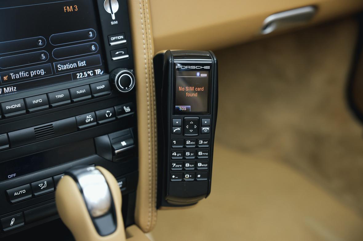 Porsche 911 2010 thumb 11
