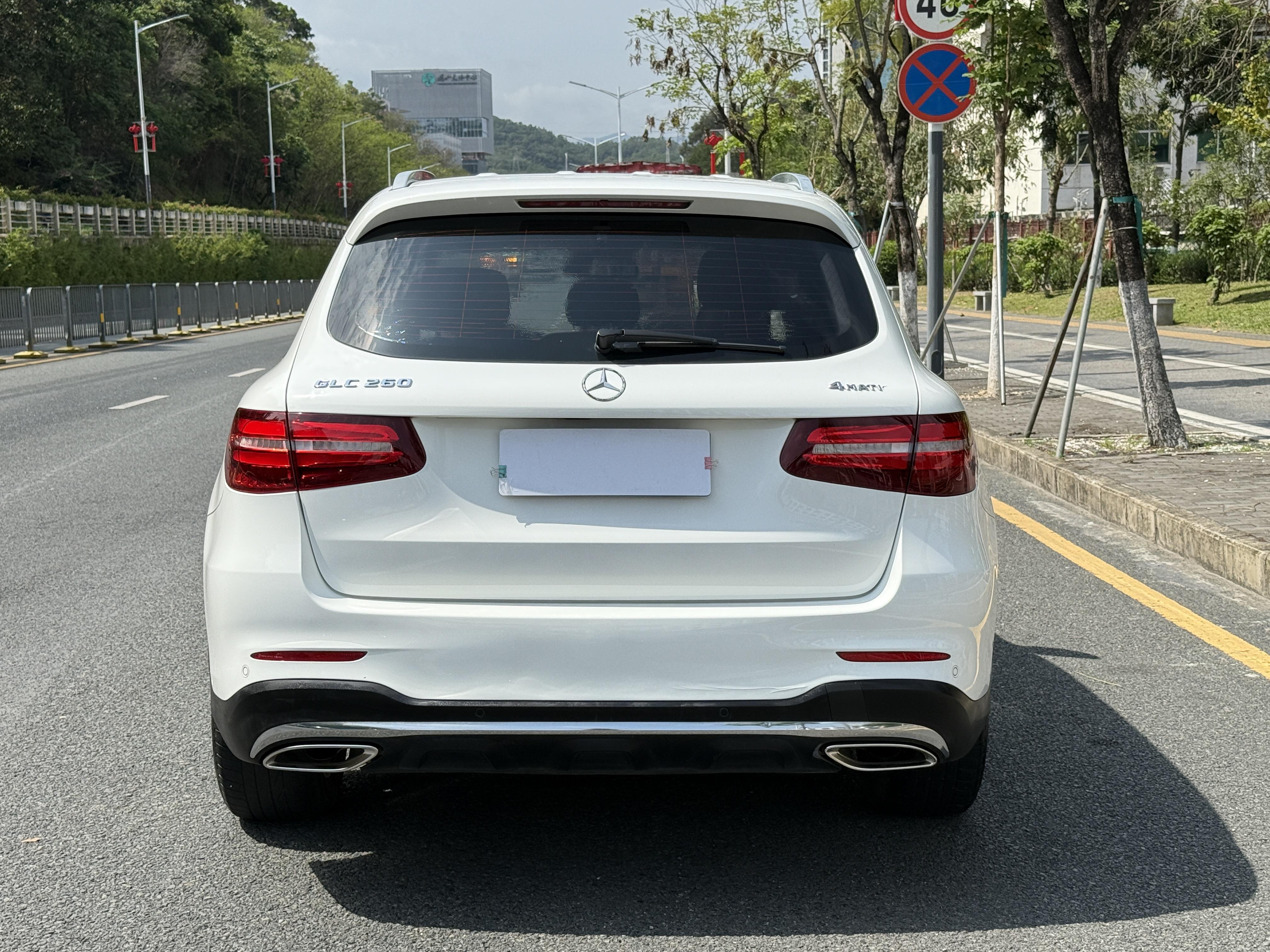 Mercedes-Benz GLC 2017 thumb 4
