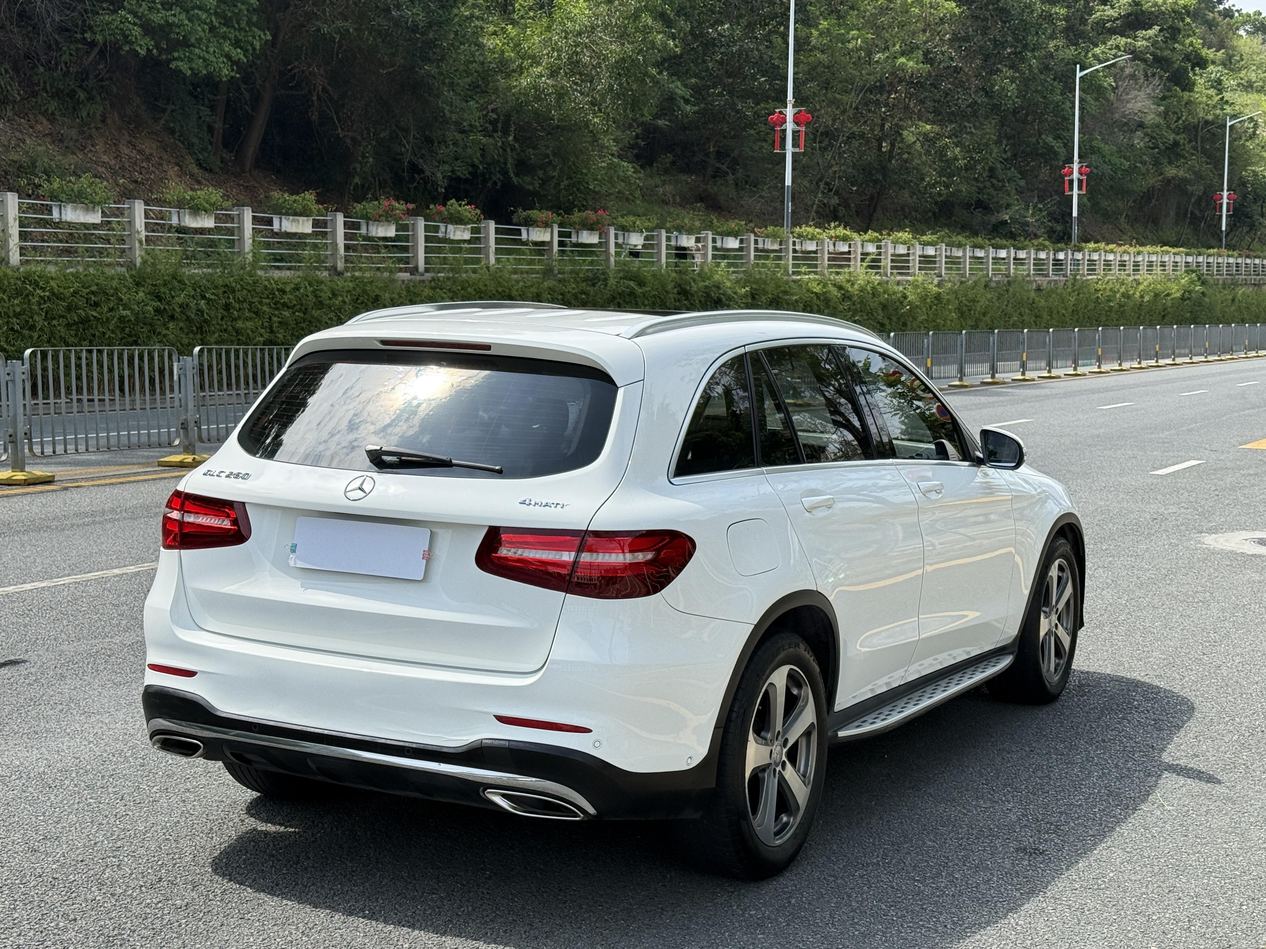 Mercedes-Benz GLC 2017 thumb 5