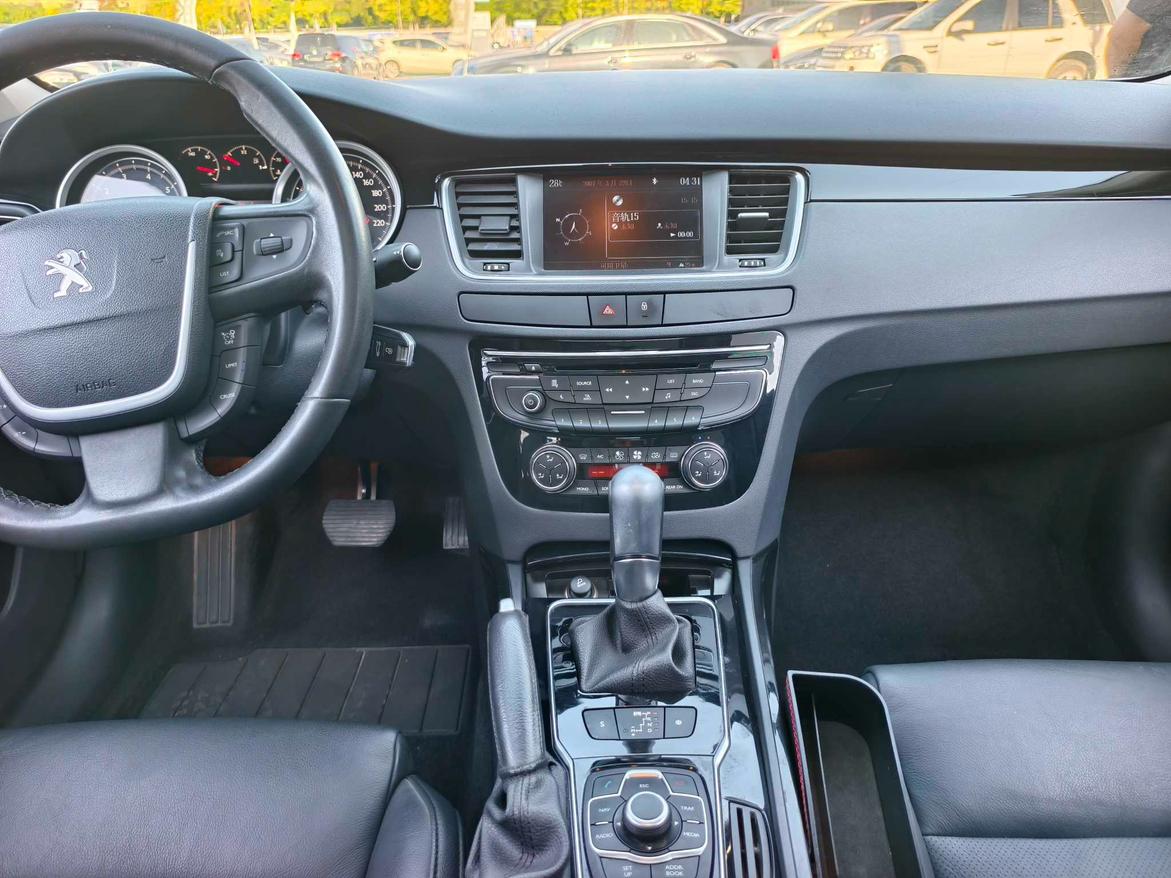 Peugeot 508 2012 thumb 8