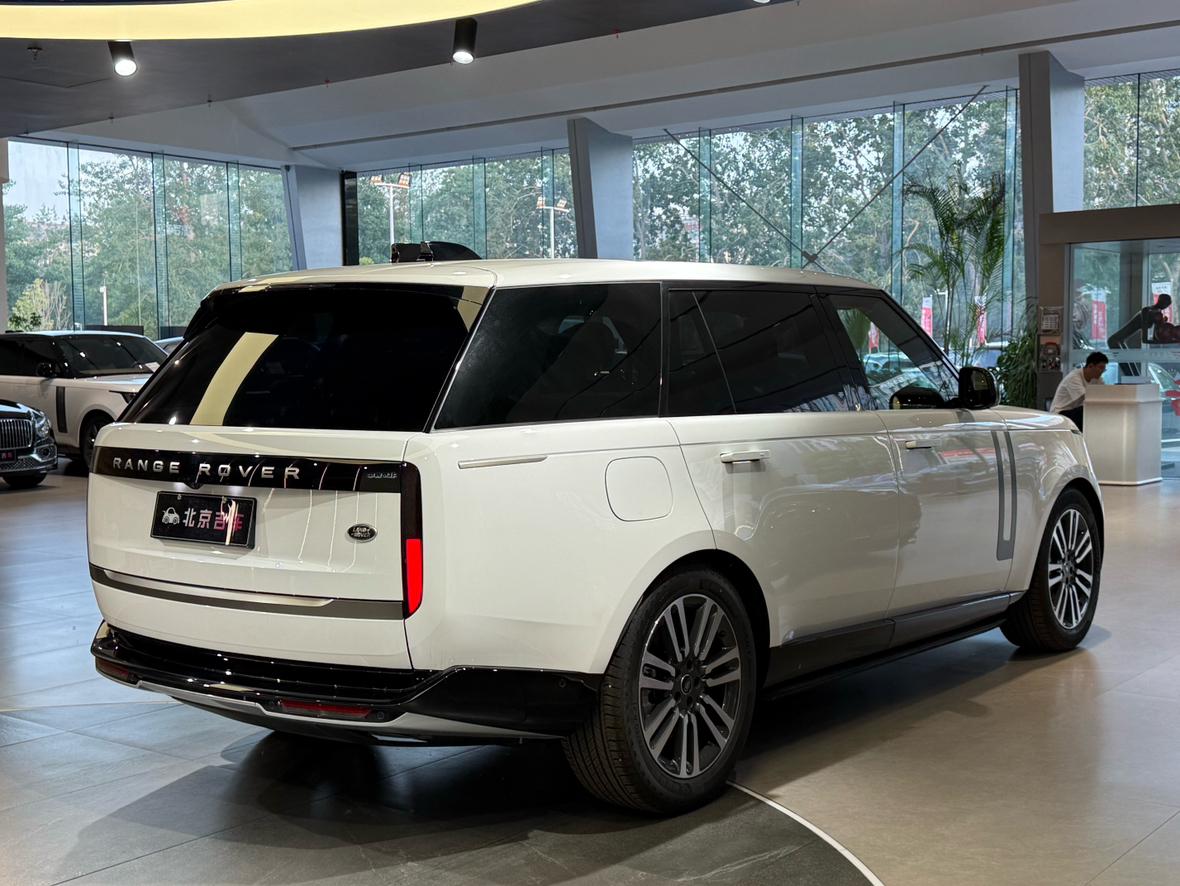 Land Rover Range Rover 2024 thumb 4