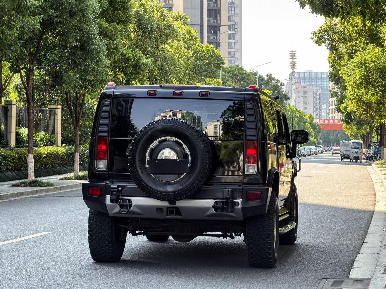 Hummer H2 2008 thumb 6