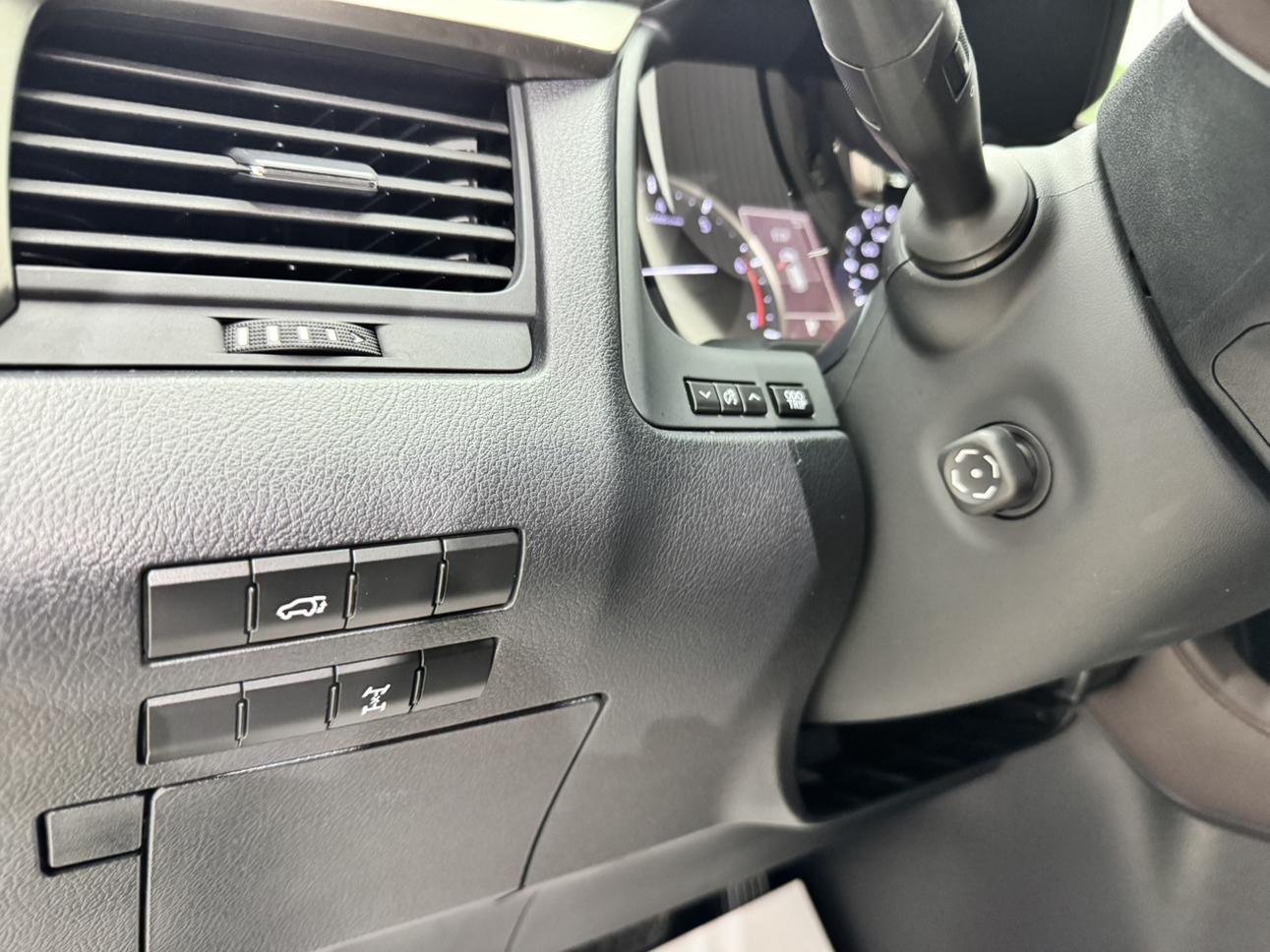 Lexus RX 2016 thumb 12