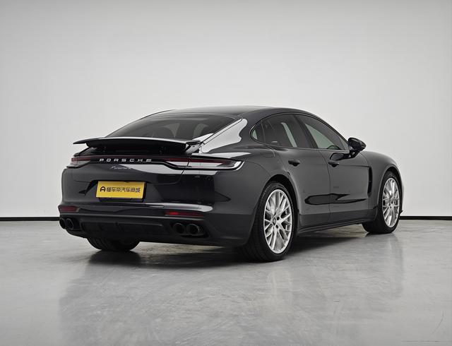 Porsche Panamera 2021 thumb 5