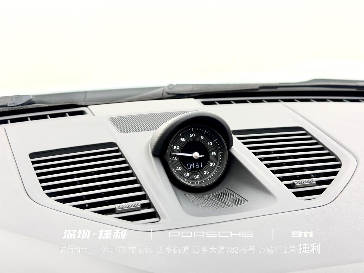 Porsche 911 2023 thumb 5