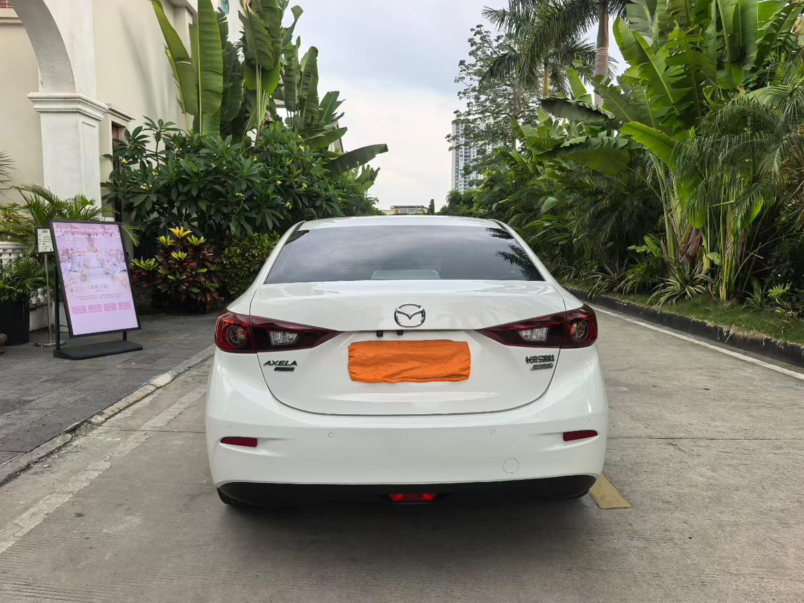 Mazda 3 2014 thumb 12
