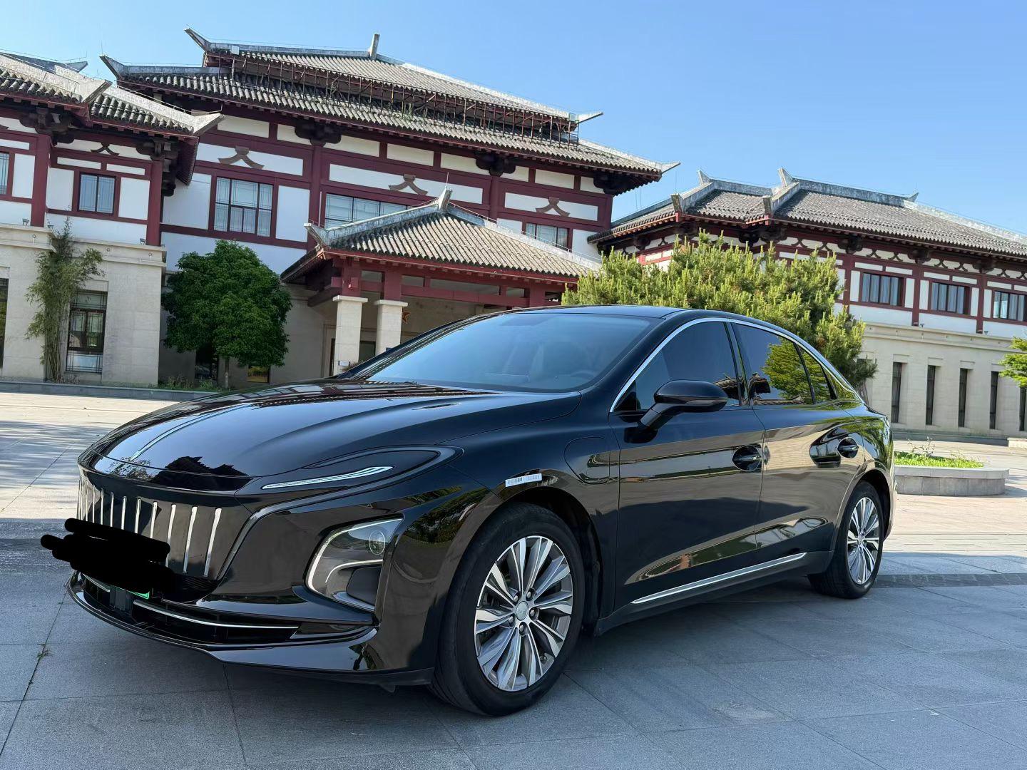 Hongqi E-QM5 2023 thumb 8