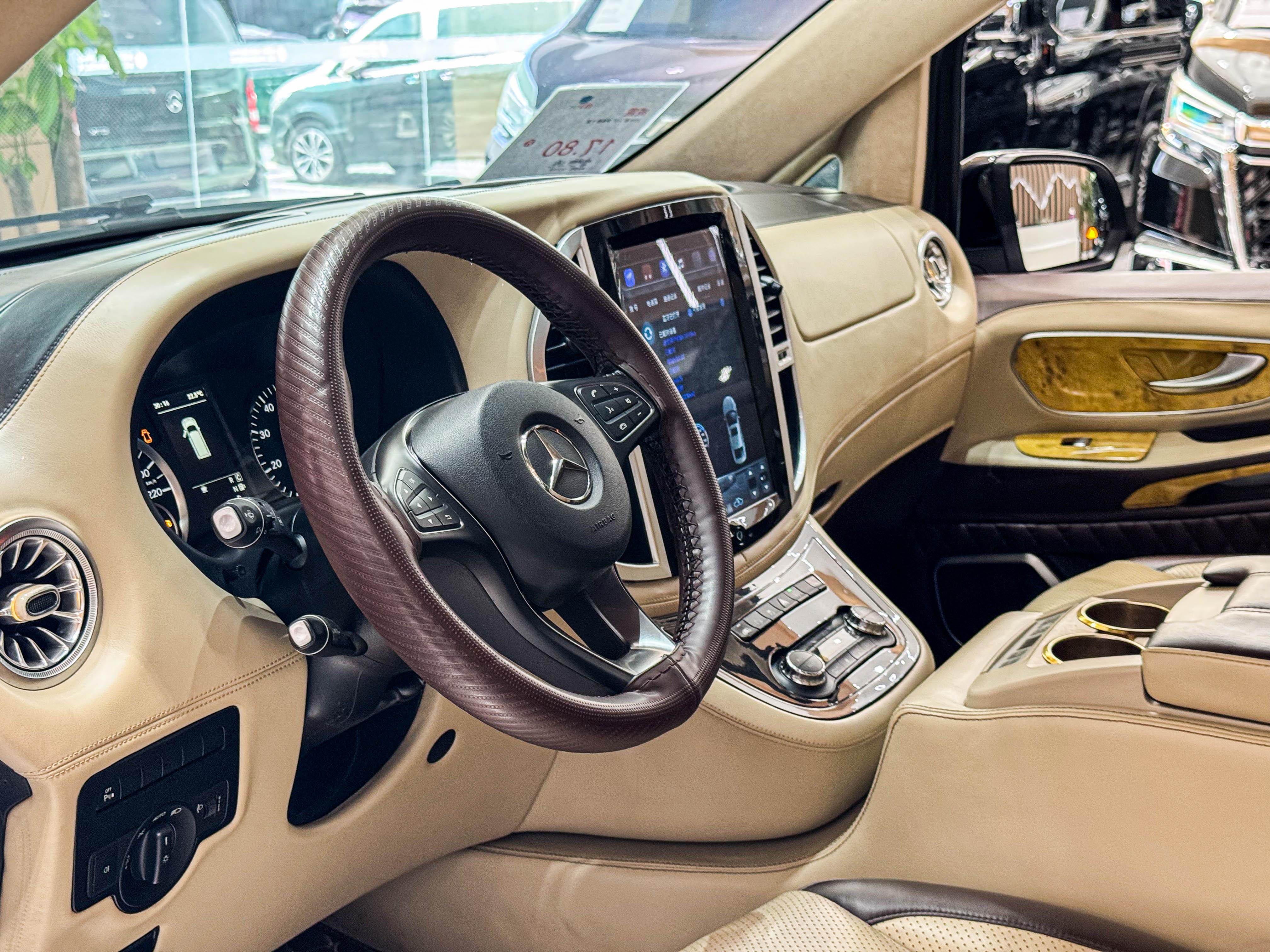 Mercedes-Benz Wei Ting 2018 thumb 11