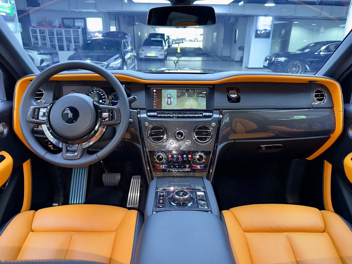 Rolls-Royce Cullinan 2024 thumb 8